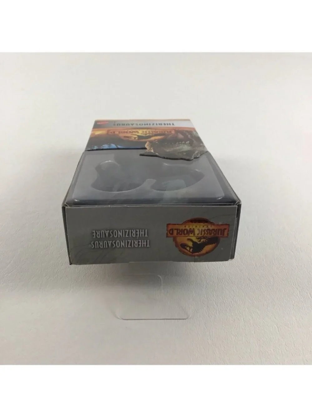 Jurassic World Therizinosaurus Dinosaur 5